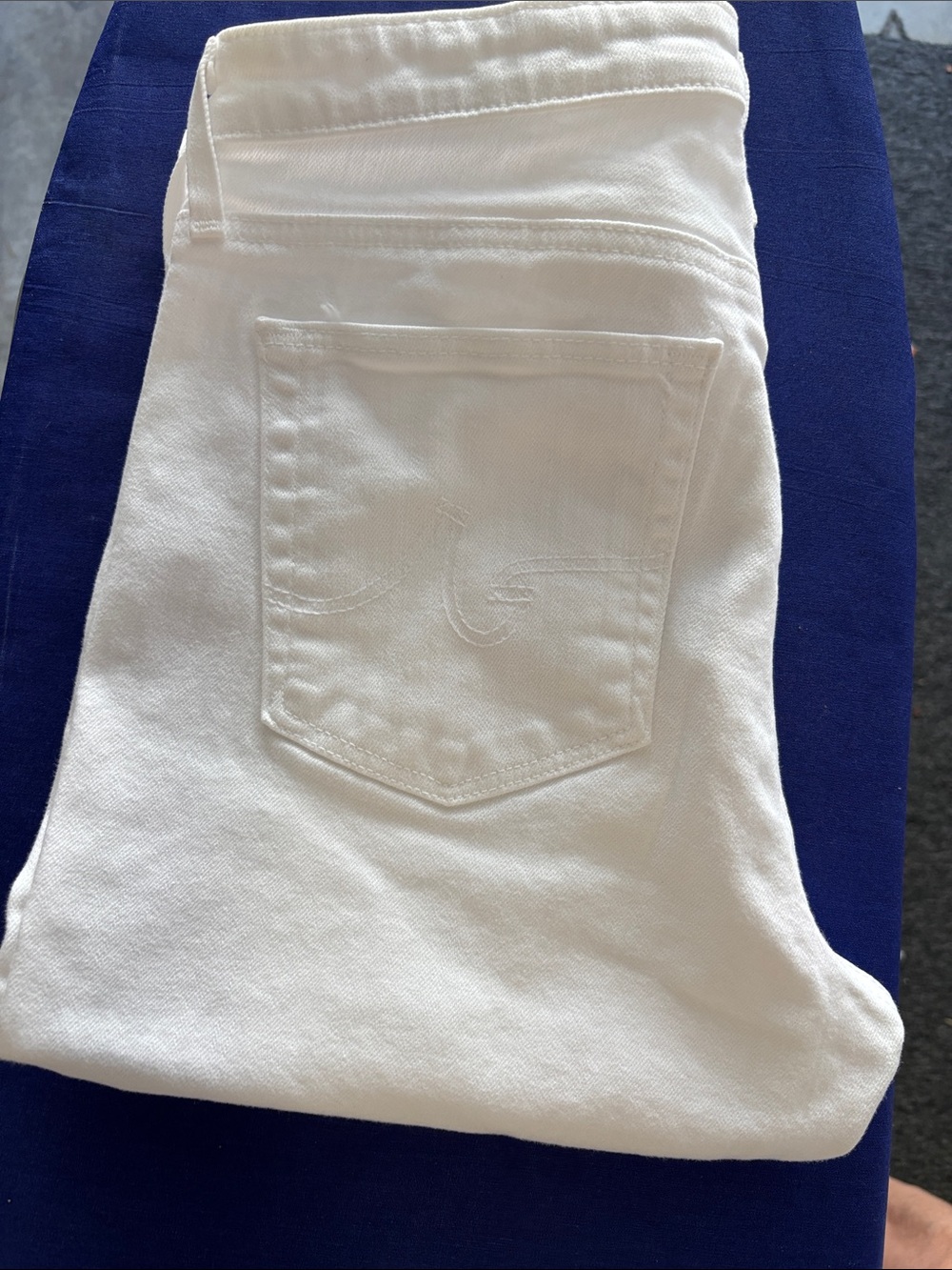 AG Women's White High-Rise Straight Jeans Size 29